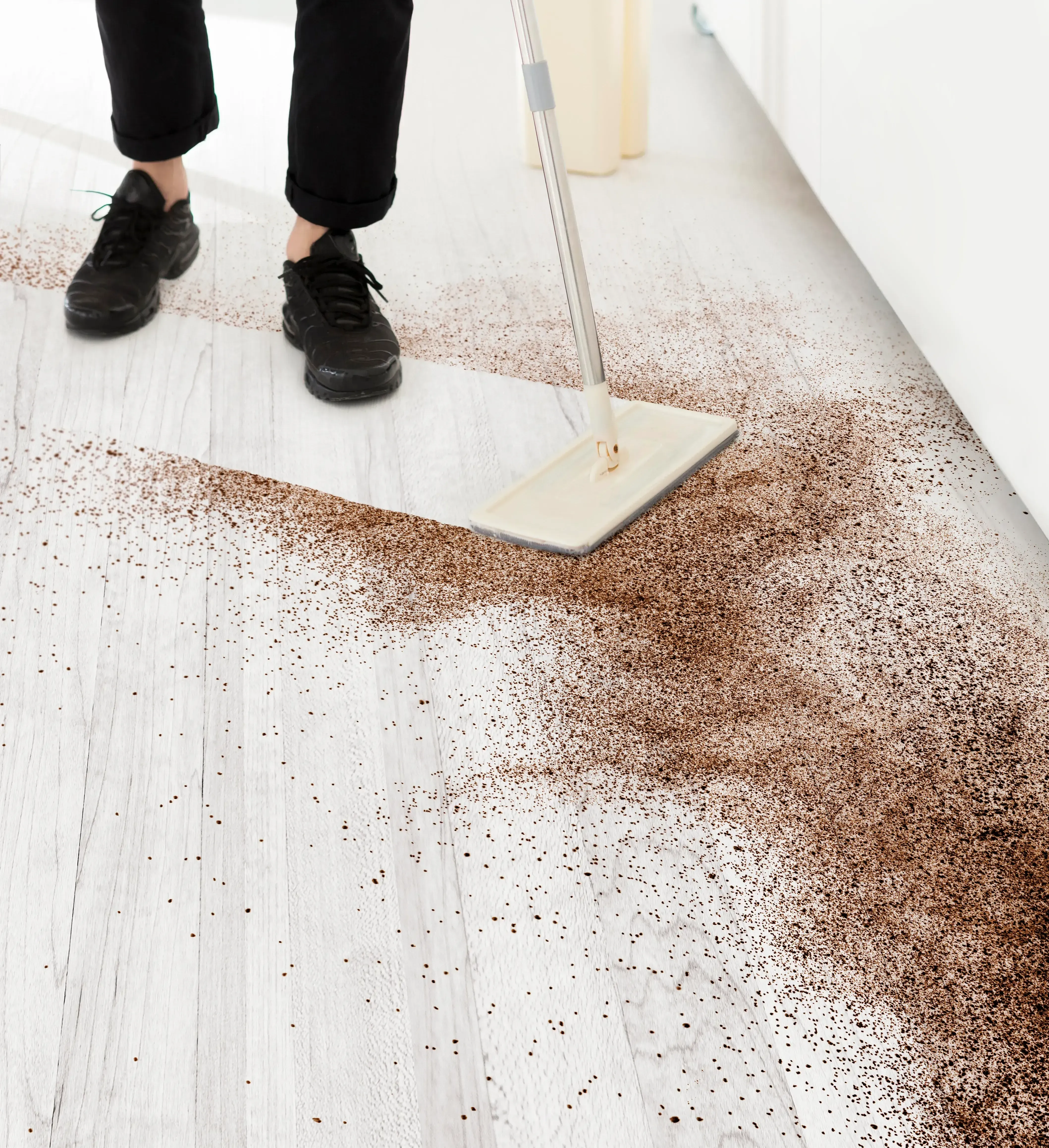 เลือกใช้น้ำยาทำความสะอาด
อย่างไรให้เหมาะกับพื้นผิว